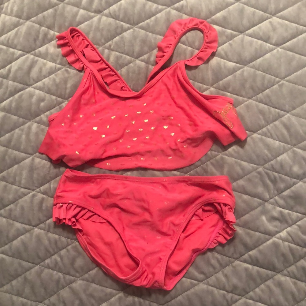Girls swimsuit